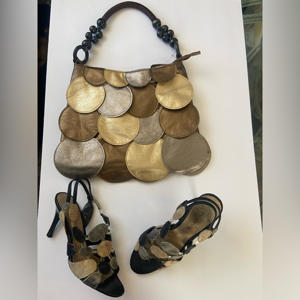 These items can be purchased together or separate. Each item $20.